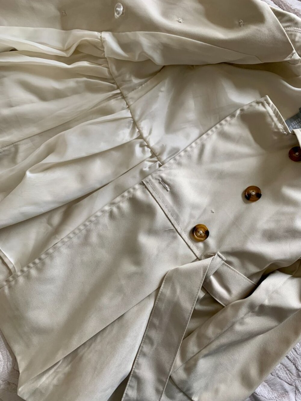 Tahari 2T Double-Breasted Coat | Beige Trench Coat - Picture 4 of 6